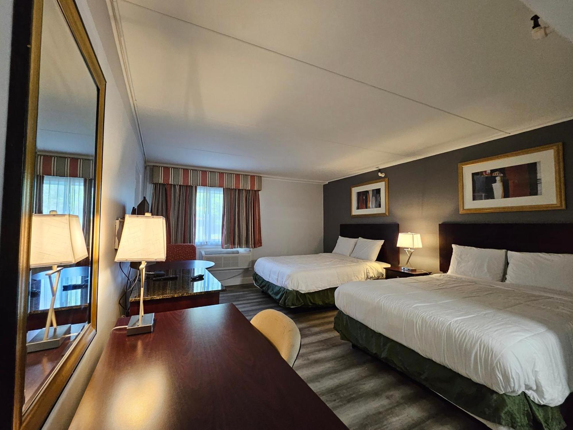Center Street Value Inn Auburn Eksteriør billede